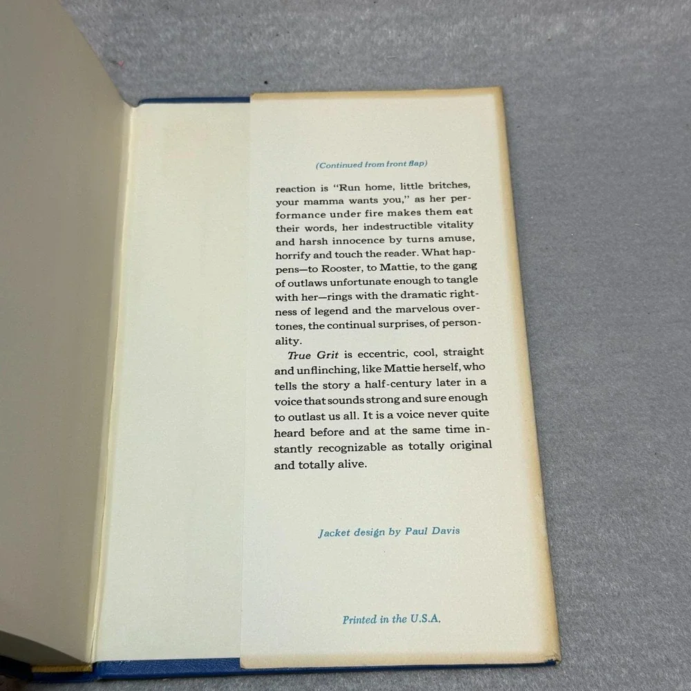 Vintage 1968 True Grit Charles Portis HC/DJ Book Club Edition Simon & Schuster